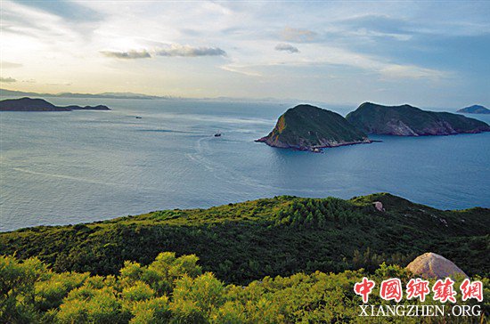 �㶫ʮ������������ʳ�¯