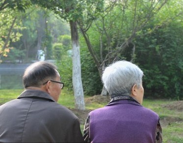 �ﺮ���ˣ�ר����������ע����۾�����ů��