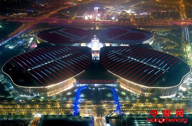 ҹĻ�µġ���չ���ġ�