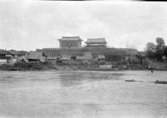 ɶУǣ ഫع󽫵ڹǶ