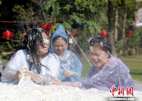 㶫Զһ2ֶƳɴ󶹸ˡս