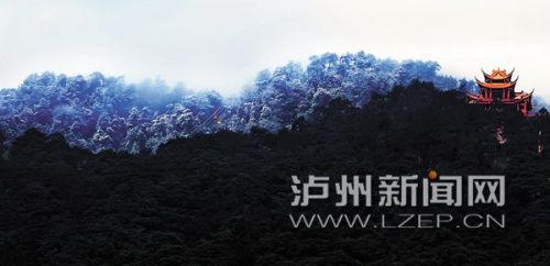 摄影作品《方山雪霁》