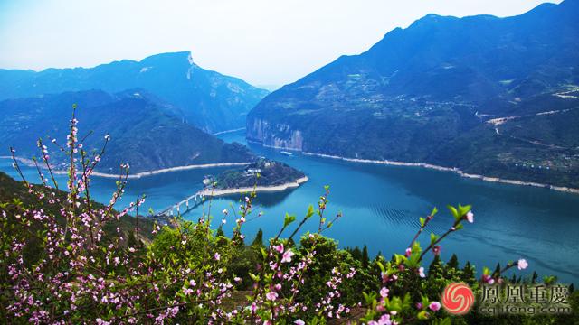 渝推进大都市大三峡大武陵旅游产业格局