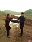 Ĵݣų̵ʯկСůοȺڷǳ