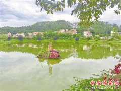 <b>㶫Χ崫кɫ </b>