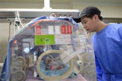 �ɶ�˫��̥����������� С˫��710����ʱ������Σ��