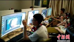 �߿��������ѧ������ͨ�� 80���������ý�塰��Χ��