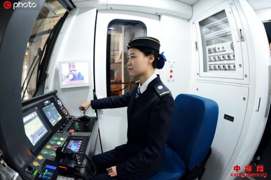 ʵ��90�����ݵ���Ů˾�� ����7����ѵÿ��4�����