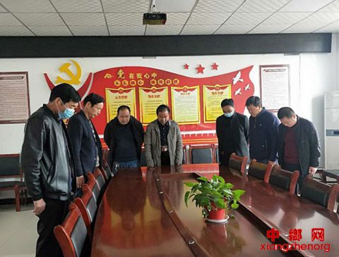 ������������������֯Ĭ���廳������ʿ������ͬ��