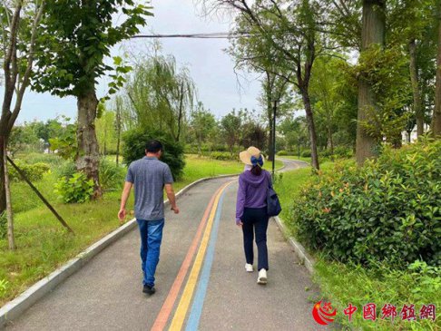 ®ع򣺡׼ĵ㡱ũ˾ӻ±