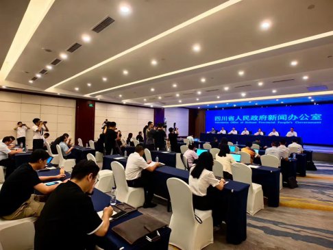 <b>��ҽ�����绤Ⱥ�ڽ��� �Ĵ����Ƴ�7����Ҫ�ٴ�</b>