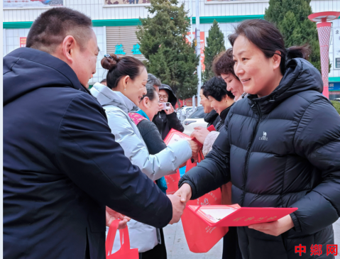 �������ݣ��������߰��� ���������ҷ�